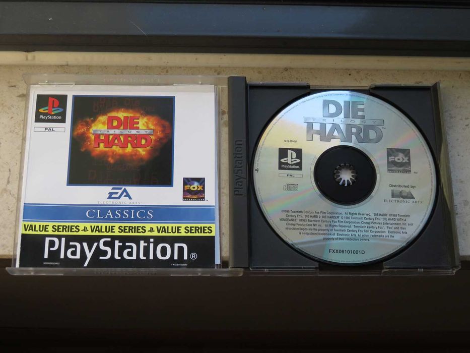 Light Gun: PS1 Enforcer e Guncon | Philips CDi