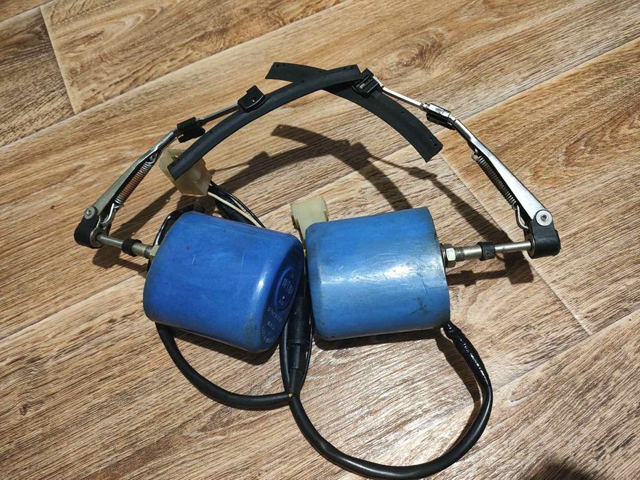 Склоочисники фар Нива нові