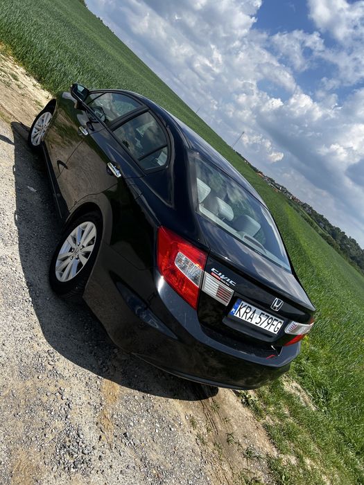 Honda Civic IX 1.8 i-VTEC 142 KM | Sedan | Salon Polska | Manual | Benzyna