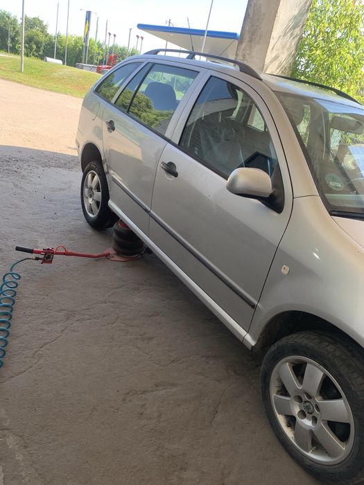 Продам авто шкода 1.4
