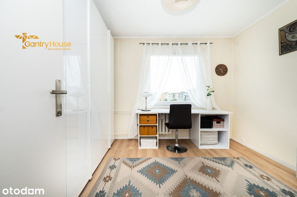 3 Pokoje Z Dużym Balkonem I Piwnicą 5 m²