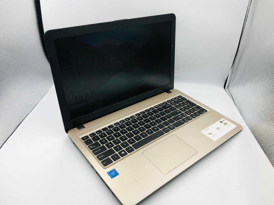 Asus R540N  n3350/128GB SSD / 4GB - Super stan!