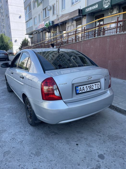 Продам атво Hyundai accent 1.4
