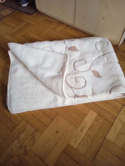 Kołdra wełniana 140x200 cm