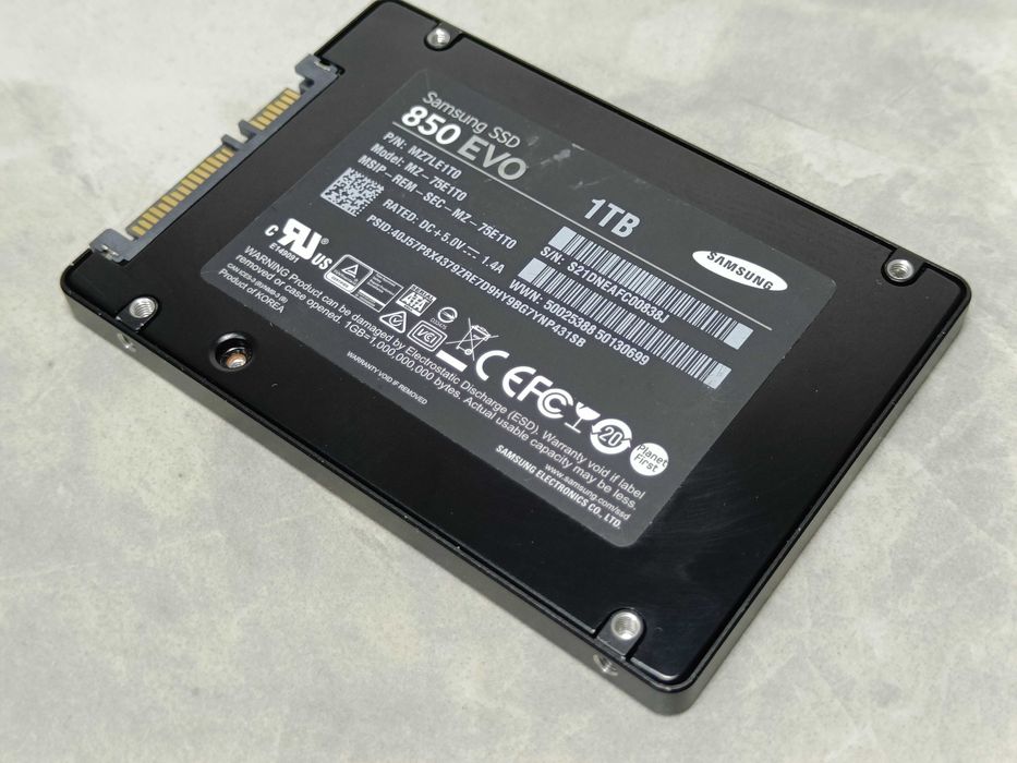 SSD диск ССД SAMSUNG 850 EVO 1TB 100% здоровя Надійний та якісний ССД!
