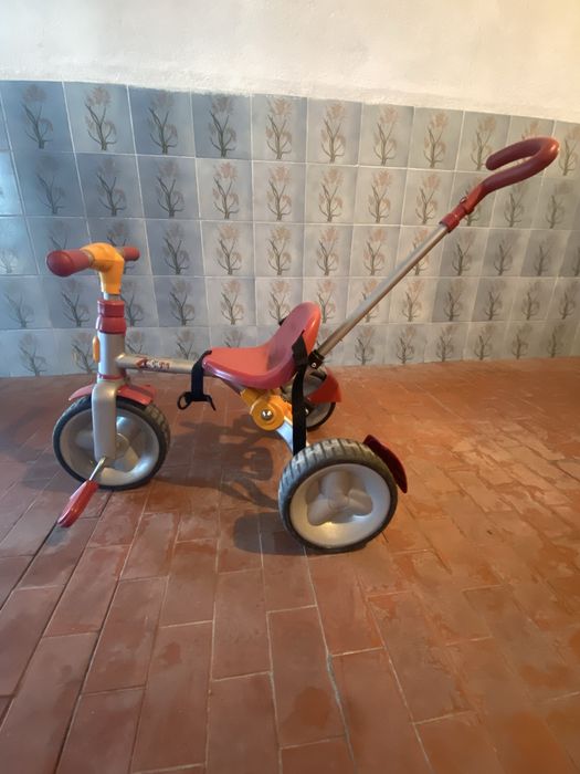Triciclo Chicco com pega parental – Como novo