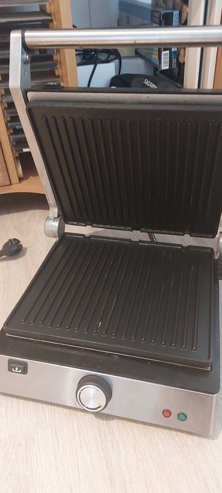Grelhador como novo Elétrico