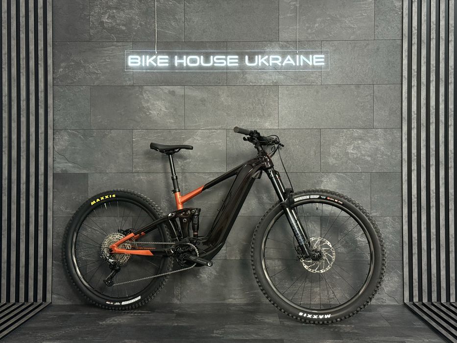 Новий Giant Trance E двопідвісний електровелосипед