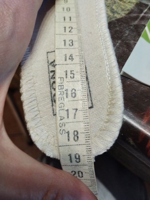 Nowe, wyższe trampki na zamek, 18,5 cm