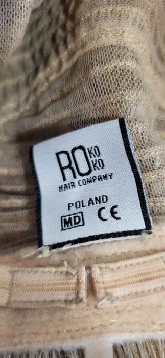 Peruka damską blond