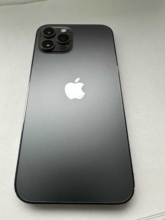 Продам  iPhone 12 pro