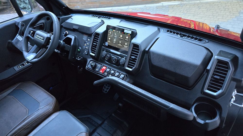 CFMOTO U10 PRO HIGHLAND XL 6 місць кондиціонер, пічка, наві, кожа, ауд