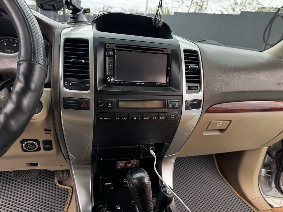 Продам Toyota Prado 120