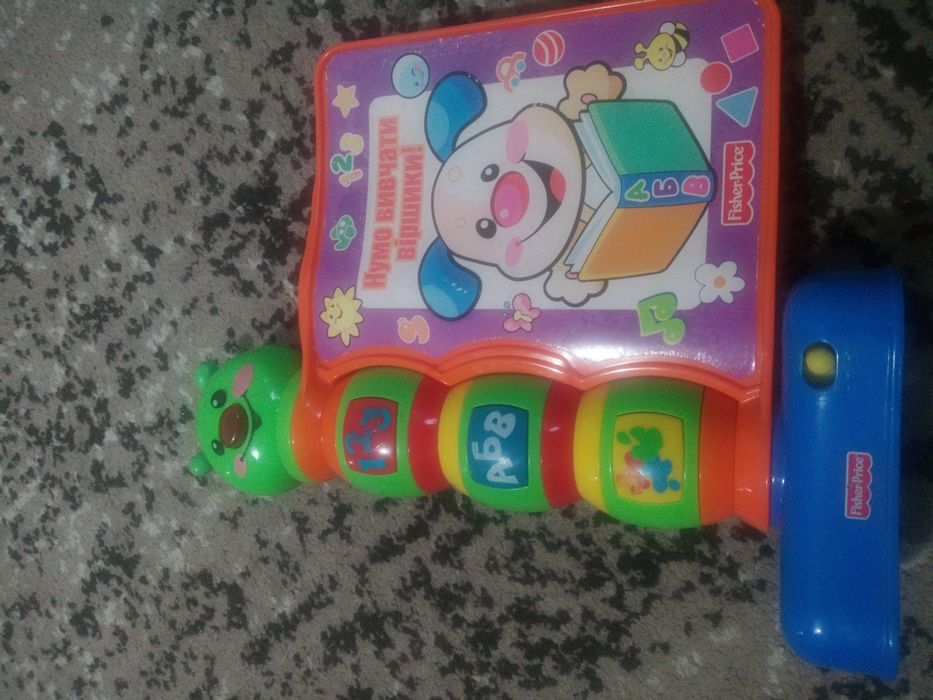 Інтерактивна музична книжечка від Fisher-Price