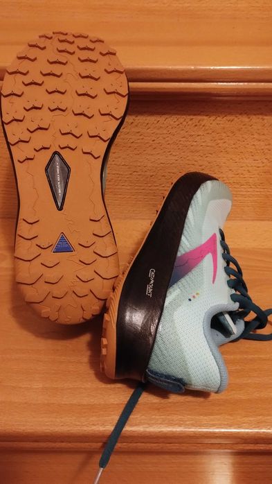 Nowe Brooks Catamount 38,5