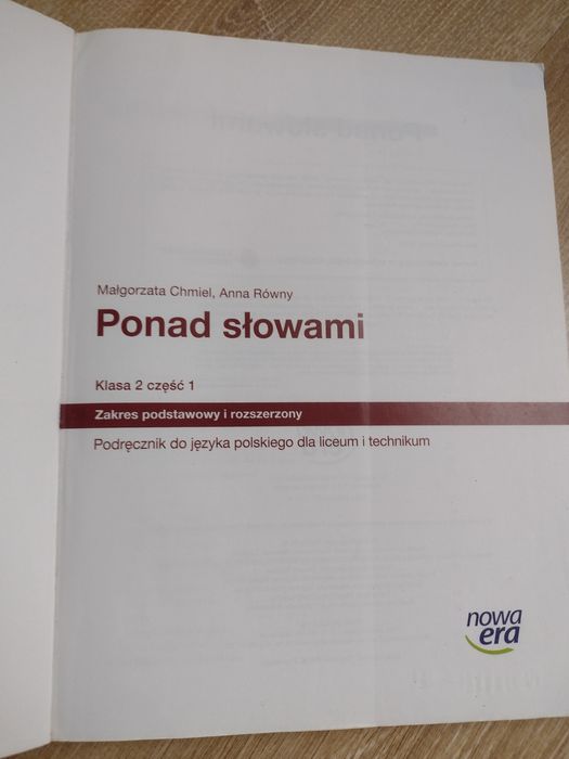 Ponad słowami - poziom podstawowy i rozszerzony język polski kl.2 cz.1