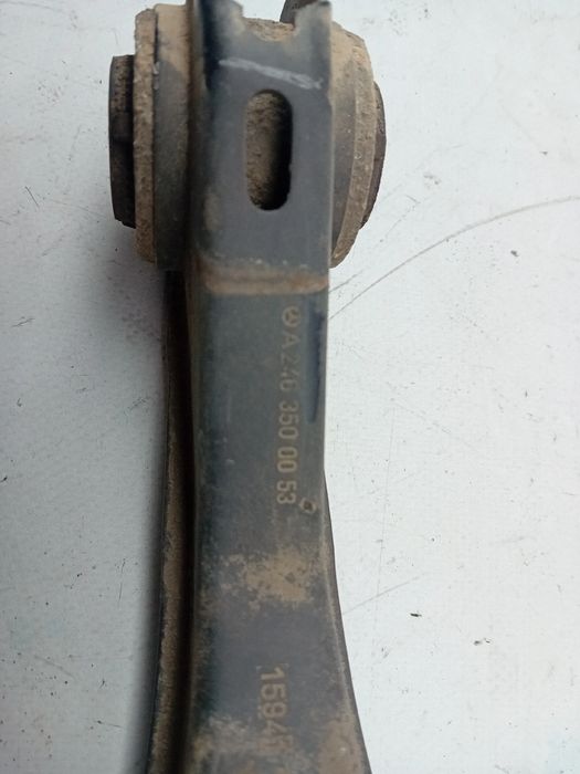 Braço de suspensão trás direito MERCEDES-BENZ Classe A (W176)