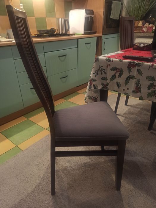 Krzesła do jadalni