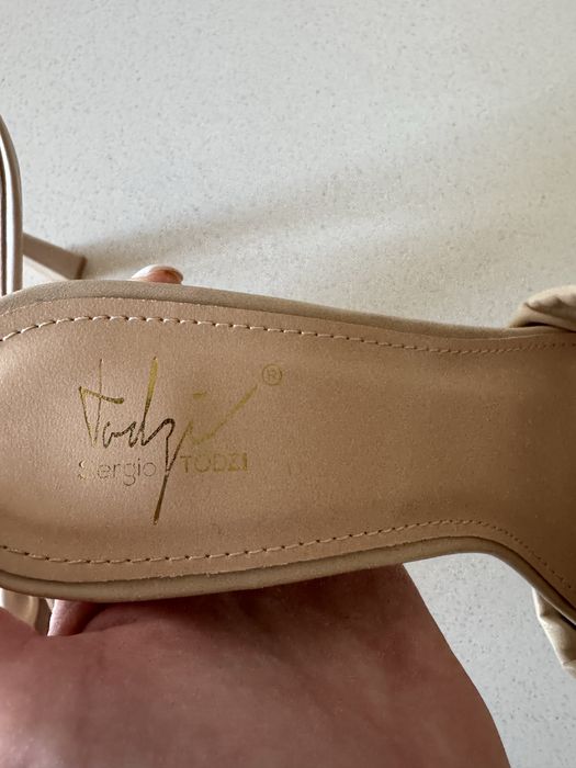 Мюлі 38 розмір беж