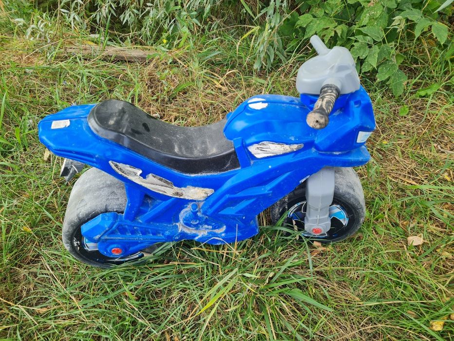 Дитячий біговел пластіковий