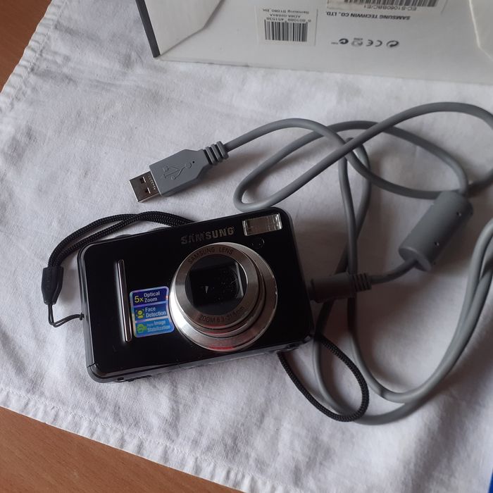 Câmara  Fotográfica  Samsung