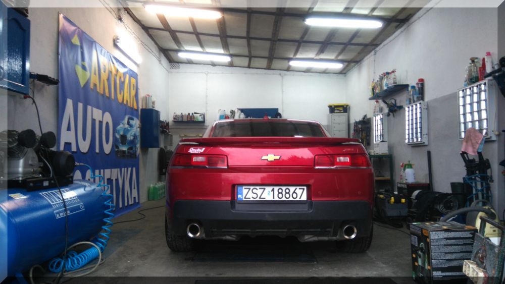 Pranie tapicerki samochodowej / powłoki ceramiczne, polerowanie aut