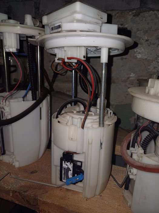 Kia Sorento 3 UM насос/колба в бак в сборе