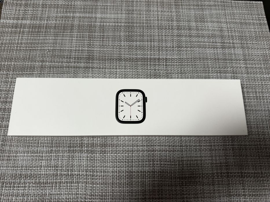 Apple Watch series 7 (45 мм)