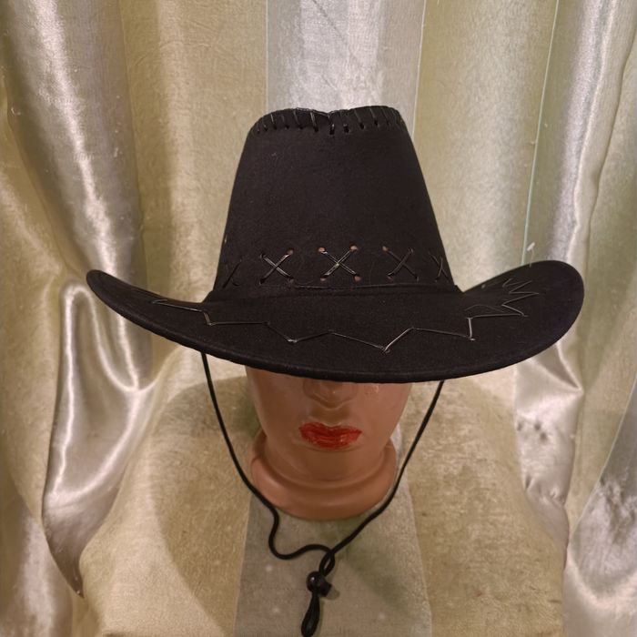 Ковбойская карнавальная шляпа