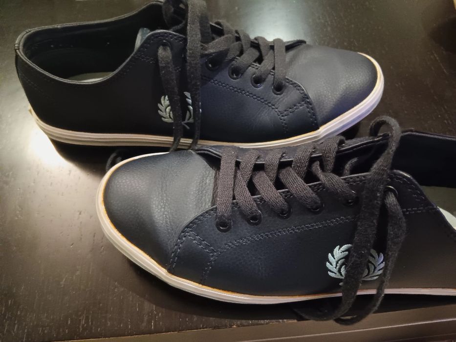 Sapatilhas fred perry tamanho 39