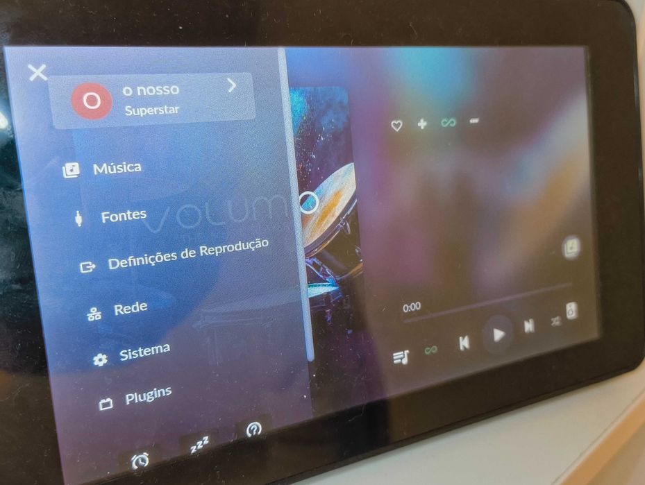 Streamer Raspberry Pi4 com ecrã táctil64739507806465122