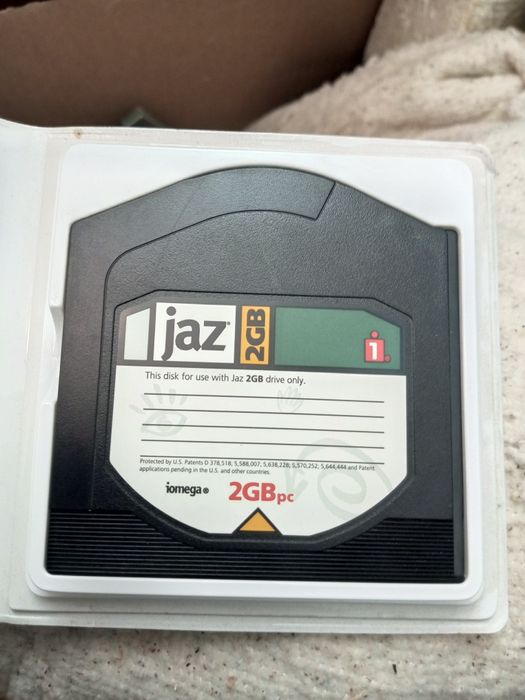 Диск Jaz disk 2 gb