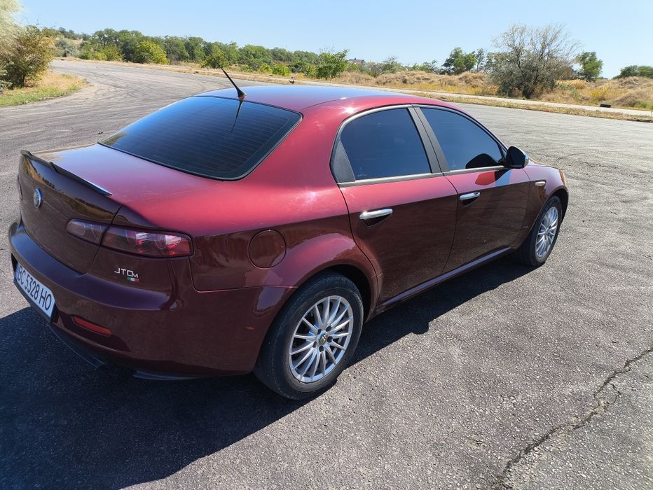 Продам Alfa Romeo 159