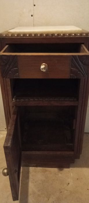 Mesa de cabeceira