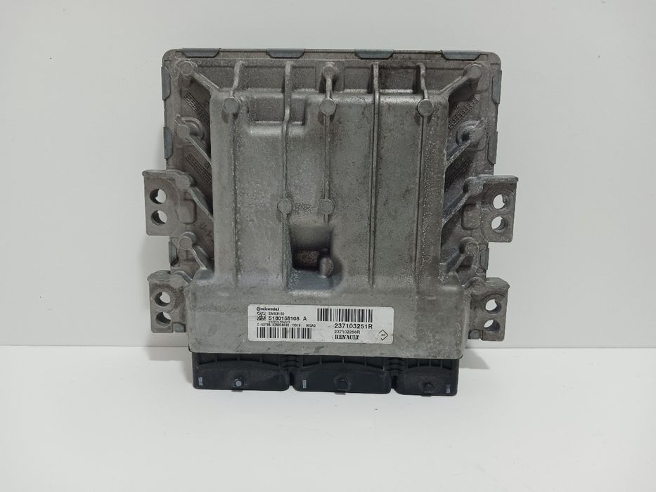 Centralina motor / ECU RENAULT Megane III Grandtour (KZ0/1)