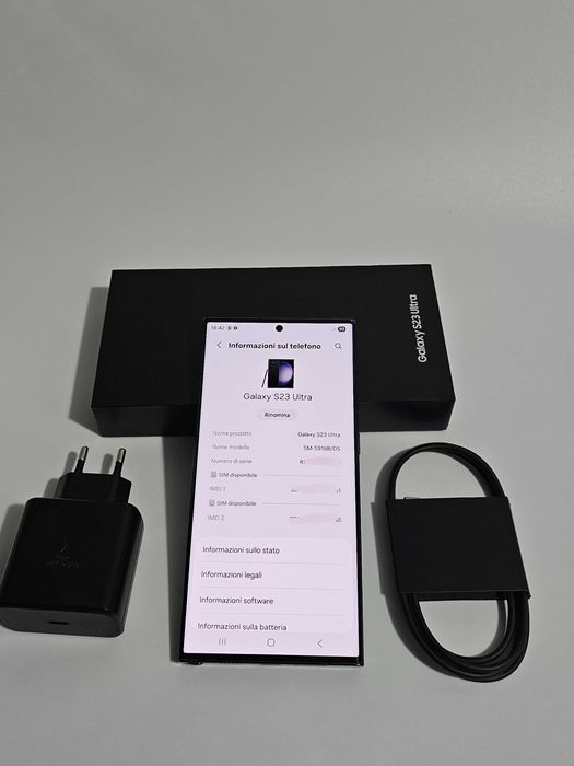 Samsung S23 Ultra 12/512gb.  Muito bom. Tudo de origem.