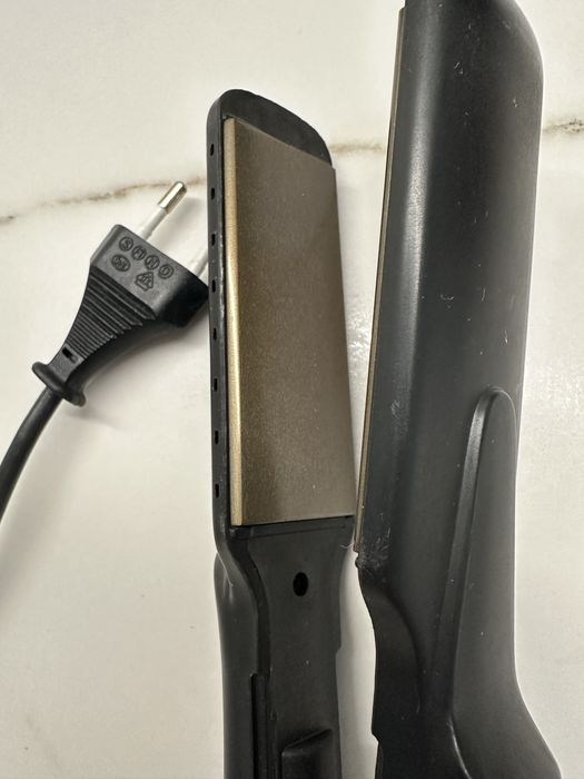 Выпрямитель для волос Jenius Lonic Titanium