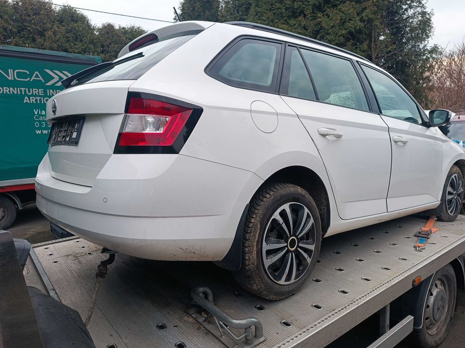 Skoda Fabia 2015r na części kombi