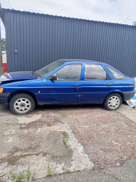 Продам ракету Форд Ескорд 1989 рік