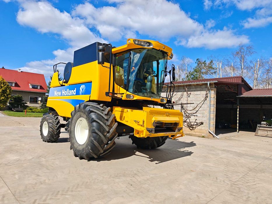 Kombajn New Holland CSX6040 mega okazja pierwszy właściciel