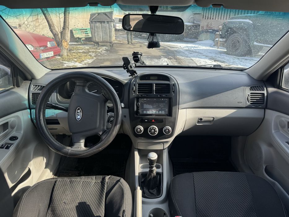 Kia Cerato 1.6 бензин