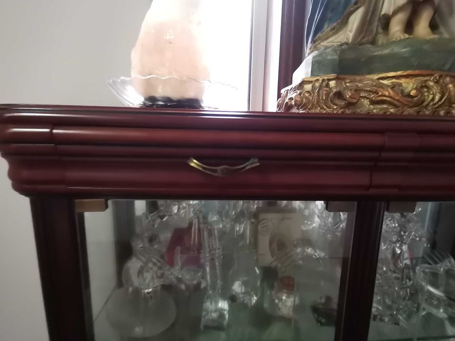 Vitrine/ cristaleira