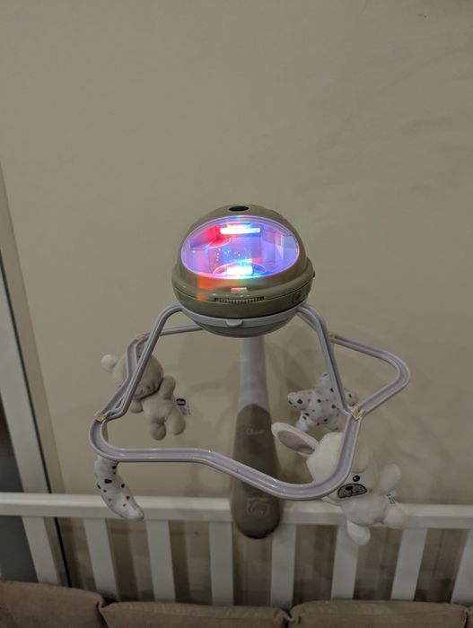 Мобіль-проектор на ліжечко 3 в 1 Веселка (бежевий), Chicco,