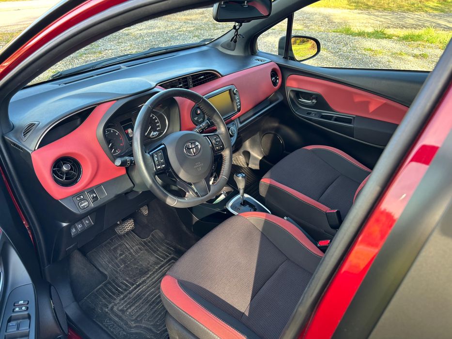 Toyota YARIS Selection