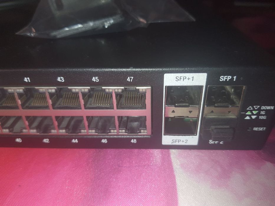 Коммутатор Ubiquiti EdgeSwitch 48-LITE (ES-48-LITE