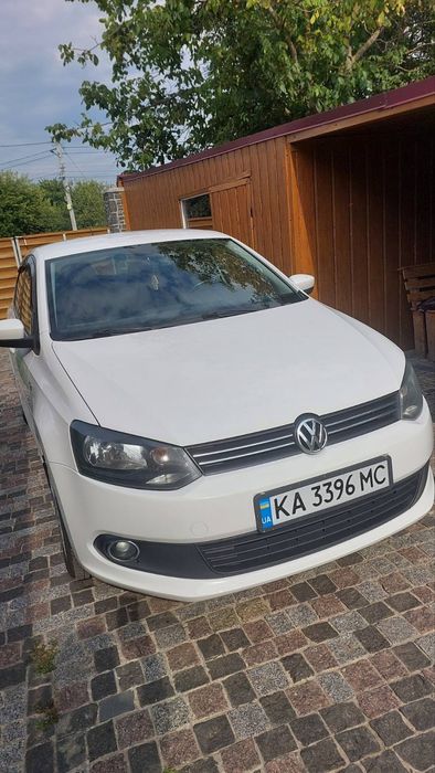 автомобіль фольцваген