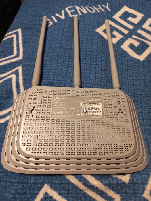 Продам Роутер tp-link