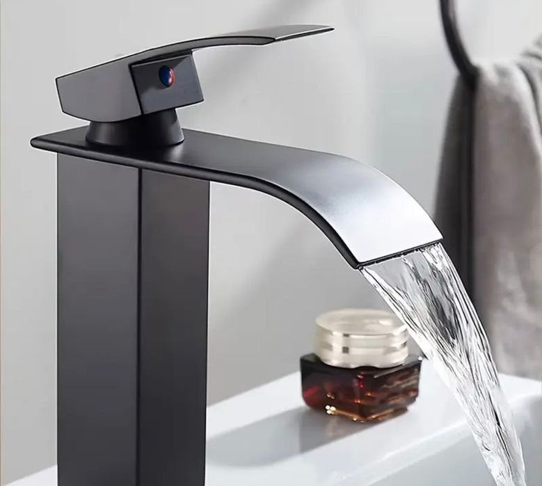 Kran Wodospad czarny