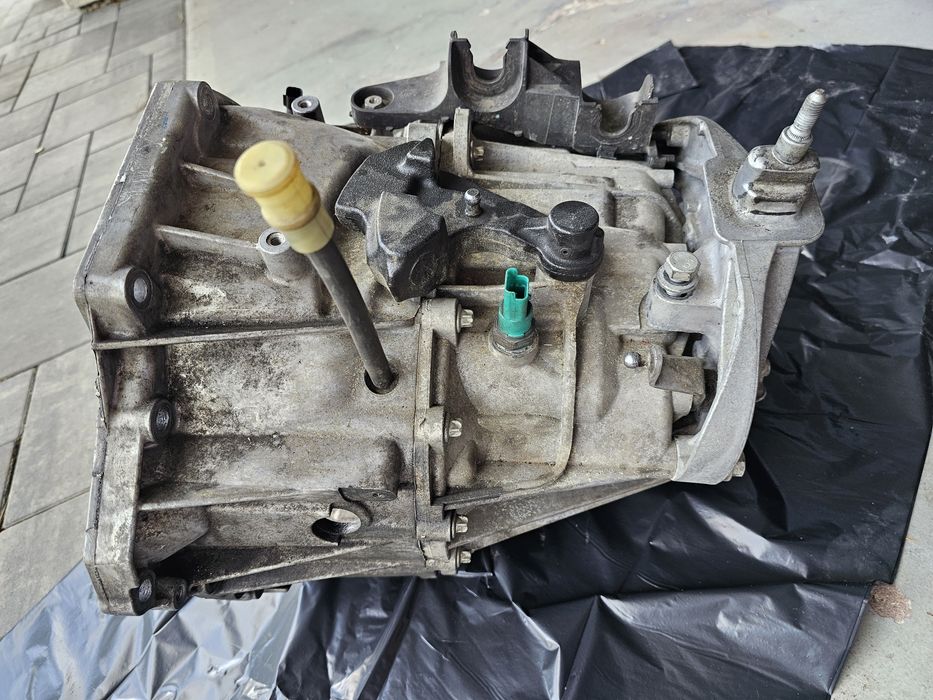 Skrzynia biegów PF6040  Renault Trafic Opel Vivaro Fiat Talento