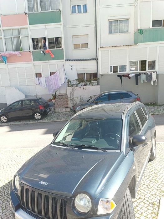 Vendo carro bom ! Bom estado !